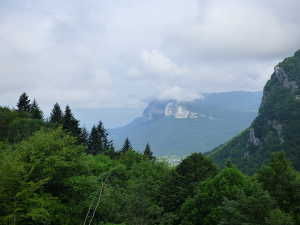 Pendant la montée, le mont Peney.