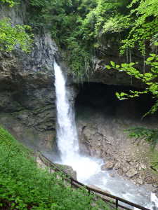 La cascade de Seythenex.