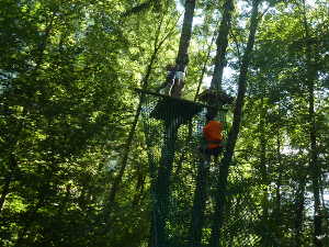 Accrobranche à la Féclaz.