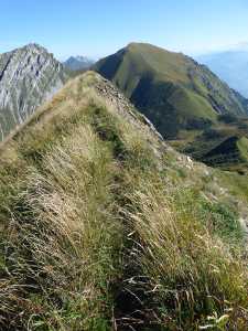 De la crête des Arces, Pécloz et Arménaz.