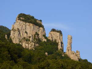 Les tours Saint Jacques. Depuis Cusy.