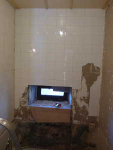 Enlèvement des faiences sur le placo (coté baignoire).