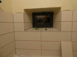 Détail de la fenêtre. Avec les découpes.