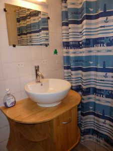 Et après avoir changé la vasque.