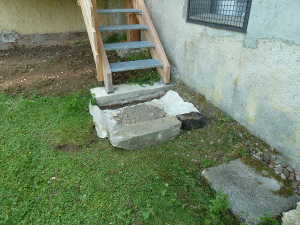 finition au pied de l'escalier.